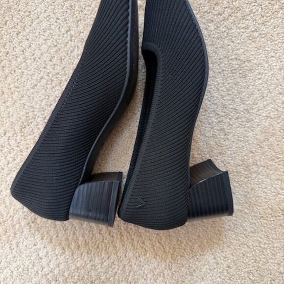 Vivaia Women's Melody Square-Toe Block Heel Pump, Black - New - size 9, EU40 - Picture 3 of 6